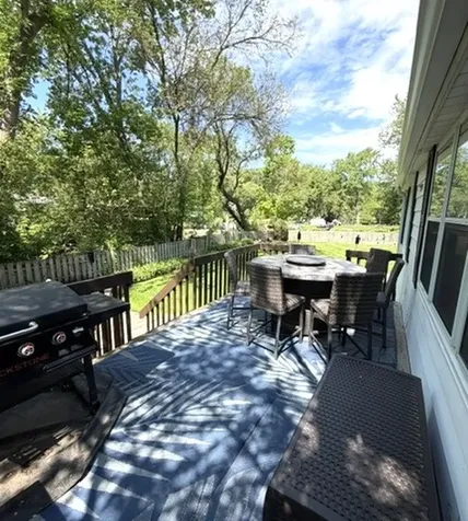 25091 West North Avenue Antioch IL 60002