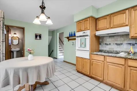7924 74TH Place Bridgeview IL 60455