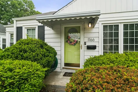 1166 Webster Lane Des Plaines IL 60016