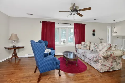 540 West Potter Street Wood Dale IL 60191