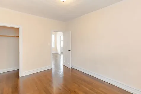 1918 North Drake Avenue Chicago IL 60647