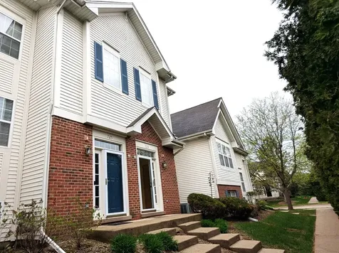 723 River Walk Drive Wheeling IL 60090
