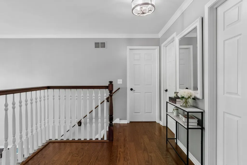 2236 Stowe Circle Naperville IL 60564
