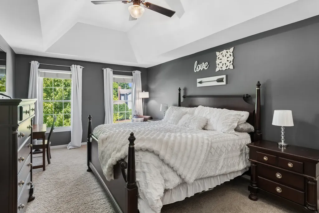 2236 Stowe Circle Naperville IL 60564