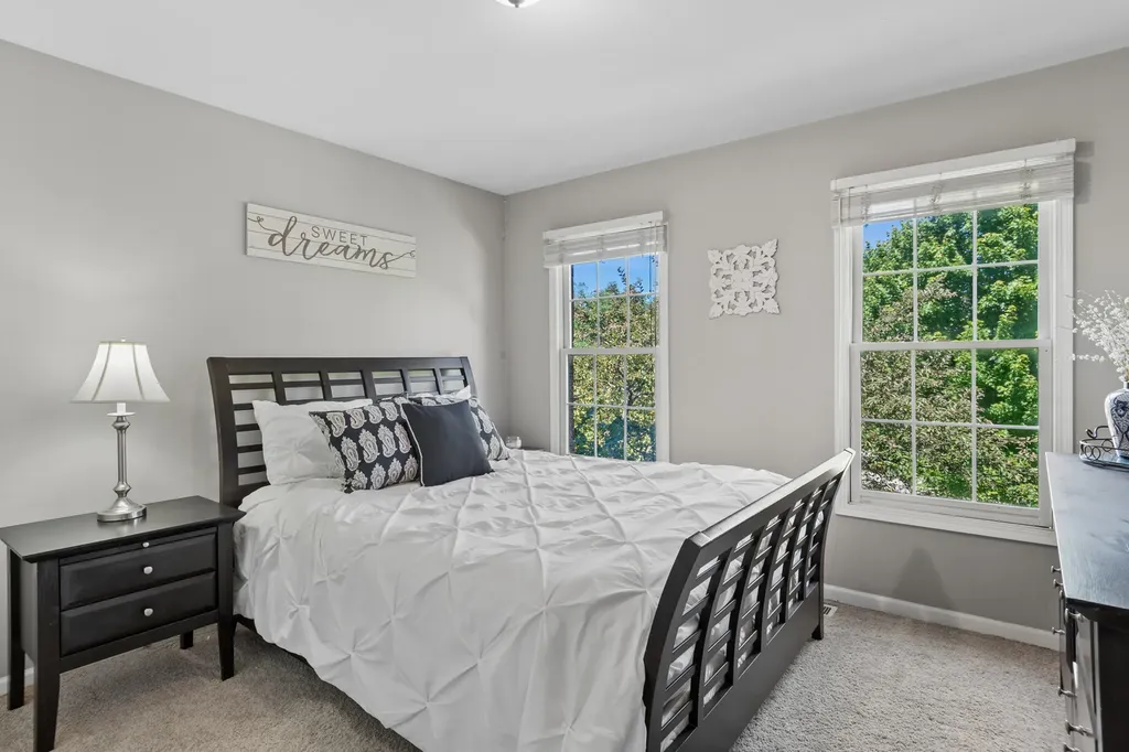 2236 Stowe Circle Naperville IL 60564