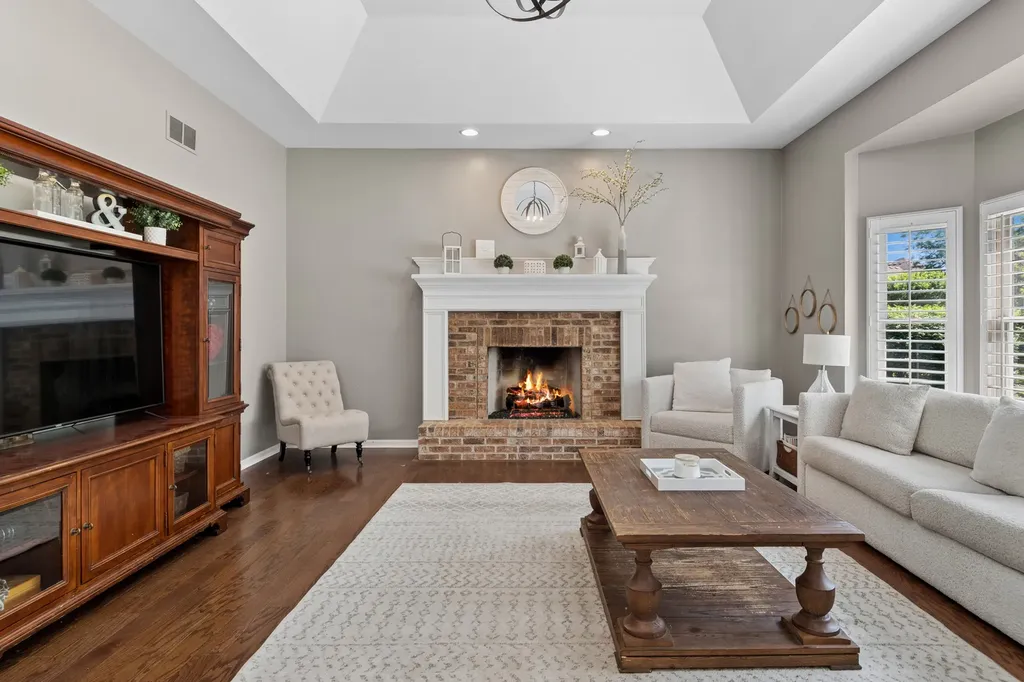 2236 Stowe Circle Naperville IL 60564