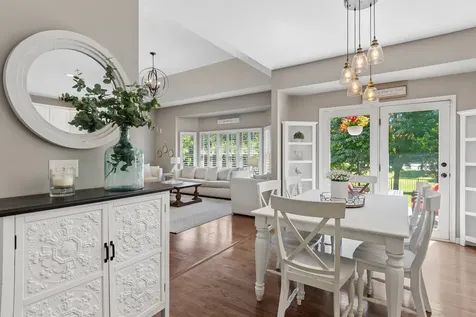 2236 Stowe Circle Naperville IL 60564