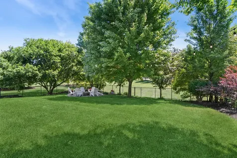 2236 Stowe Circle Naperville IL 60564