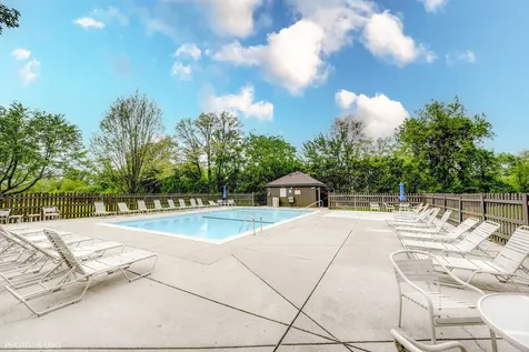 1621 Mission Hills Road Northbrook IL 60062