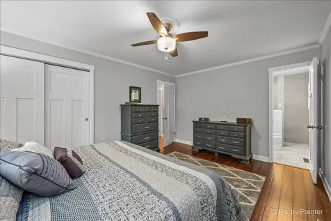 732 Hillside Court Algonquin IL 60102
