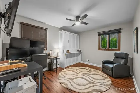 732 Hillside Court Algonquin IL 60102