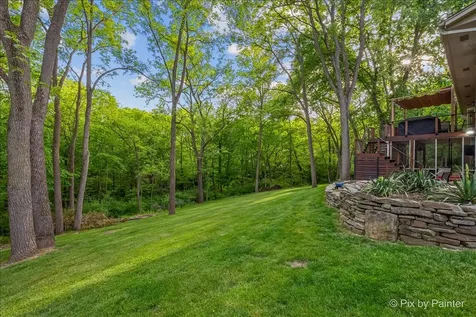 732 Hillside Court Algonquin IL 60102