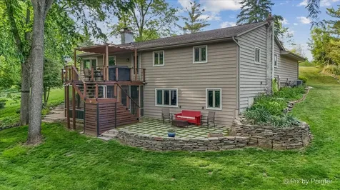 732 Hillside Court Algonquin IL 60102