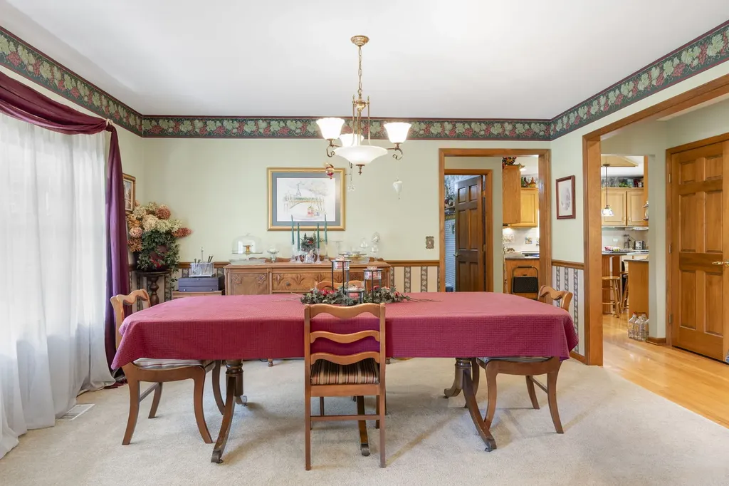 2659 Hoddam Road Naperville IL 60564