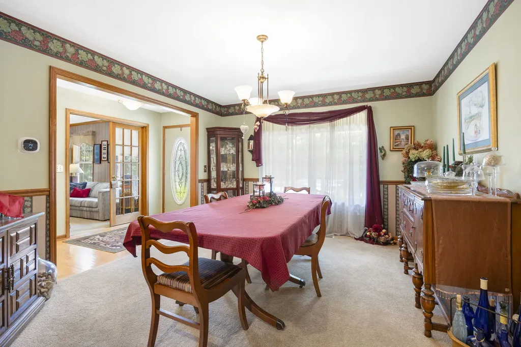 2659 Hoddam Road Naperville IL 60564
