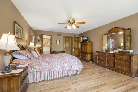 2659 Hoddam Road Naperville IL 60564
