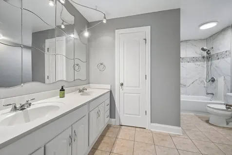 5101 Carriageway Drive Rolling Meadows IL 60008