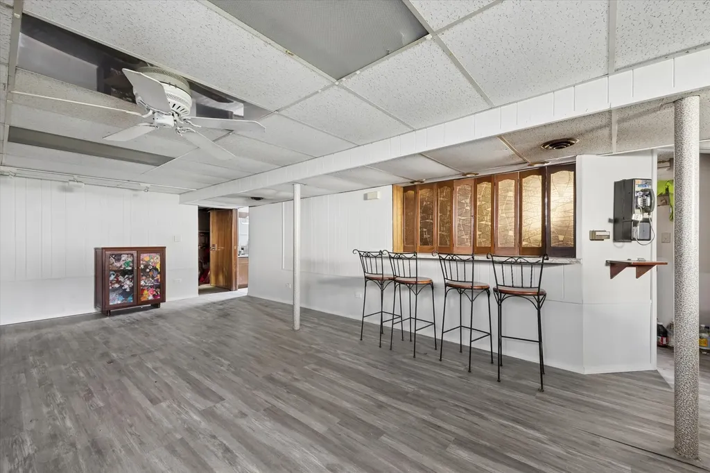 3936 West 107th Street Chicago IL 60655