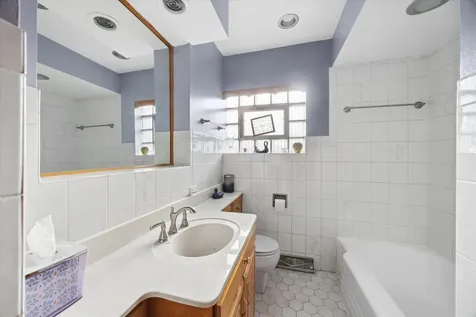 3936 West 107th Street Chicago IL 60655