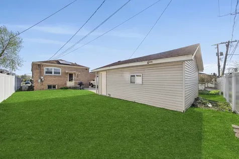 3936 West 107th Street Chicago IL 60655