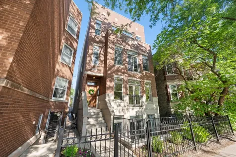 3806 North Damen Avenue Chicago IL 60618
