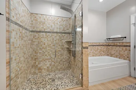 3806 North Damen Avenue Chicago IL 60618