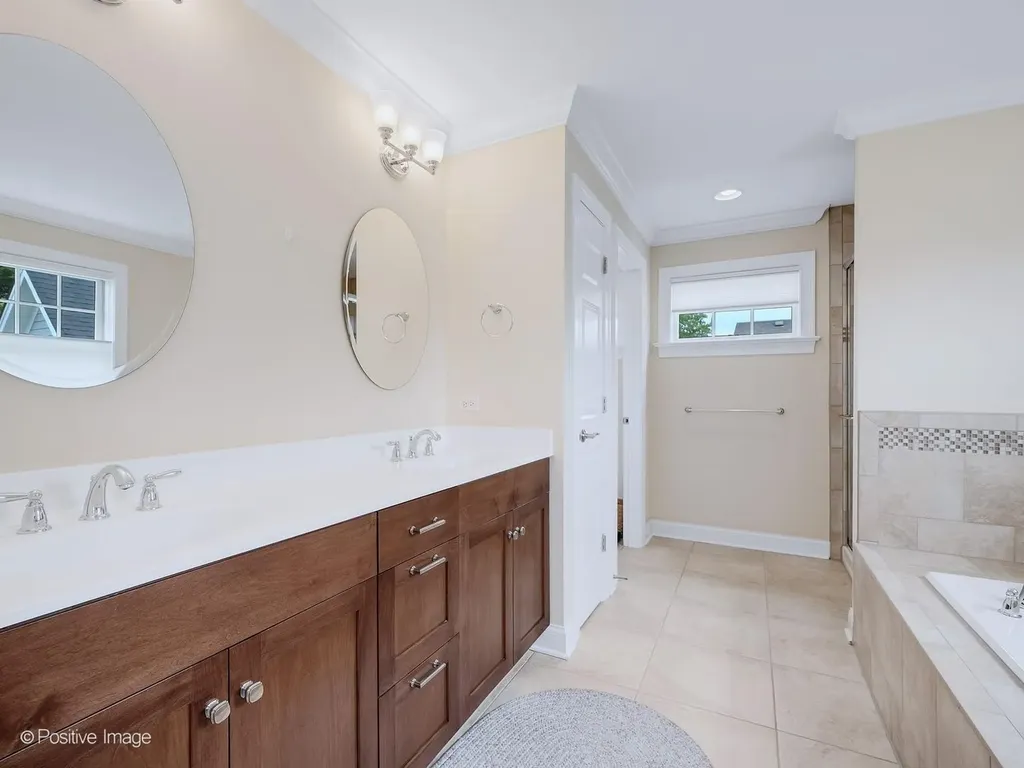 608 Cadillac Drive Wheaton IL 60187