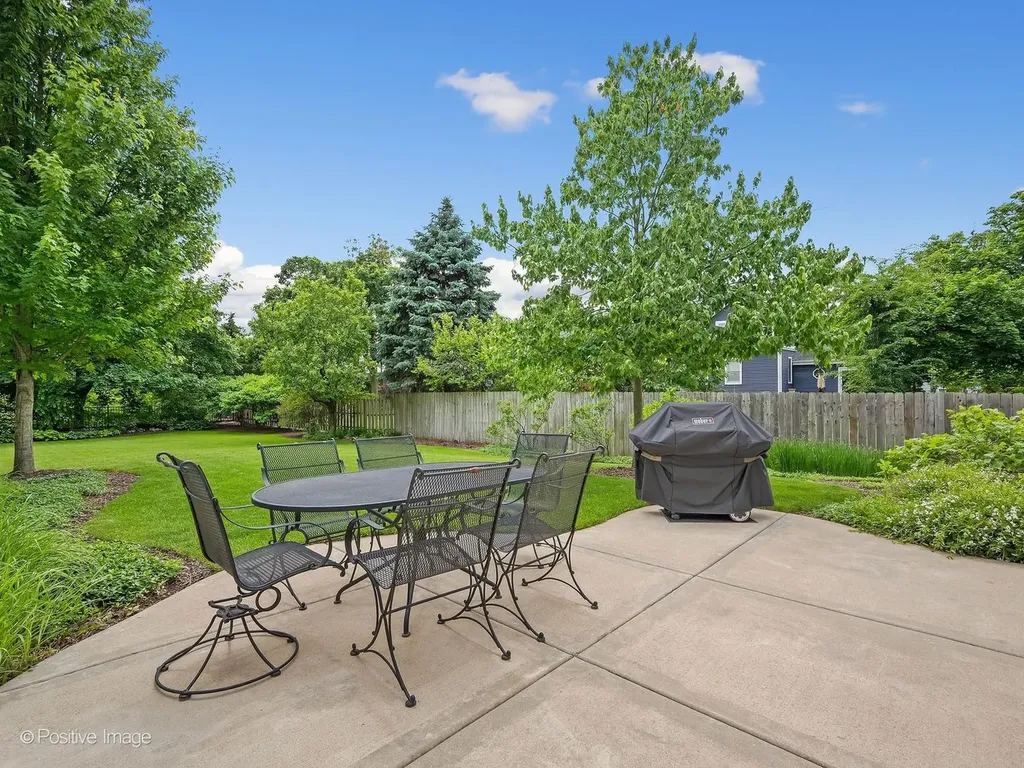 608 Cadillac Drive Wheaton IL 60187