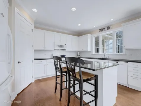 608 Cadillac Drive Wheaton IL 60187