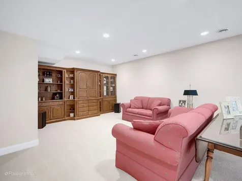608 Cadillac Drive Wheaton IL 60187