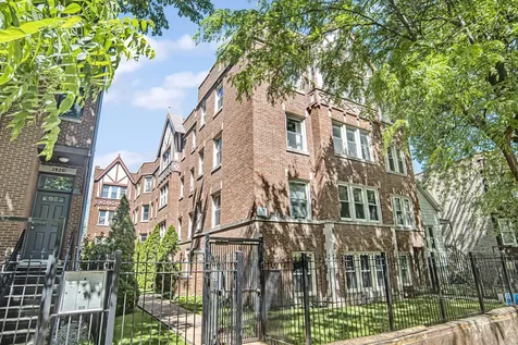 2922.5 North Sacramento Street Chicago IL 60618