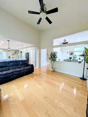 4481 West Butternut Lane Waukegan IL 60085
