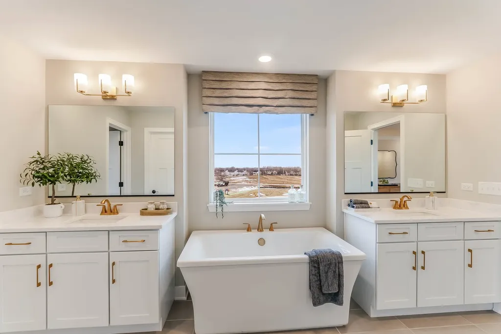 10802 Chadsey Road Huntley IL 60142