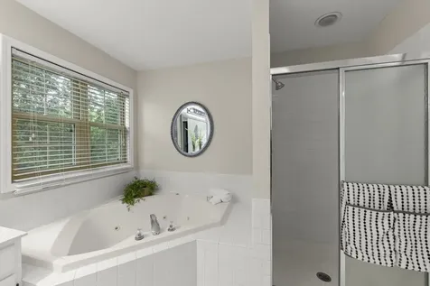 509 Turnberry Drive North Aurora IL 60542