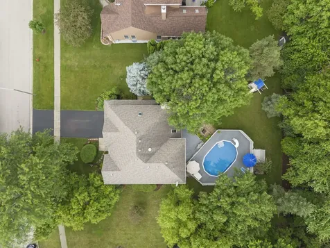 509 Turnberry Drive North Aurora IL 60542