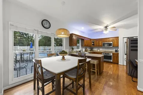 509 Turnberry Drive North Aurora IL 60542