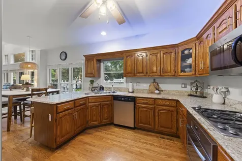 509 Turnberry Drive North Aurora IL 60542