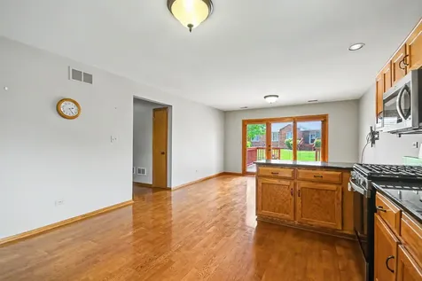 27114 South Quiet Oak Lane Crete IL 60417