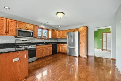 27114 South Quiet Oak Lane Crete IL 60417