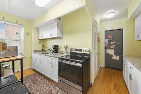 5555 North Sheridan Road Chicago IL 60640