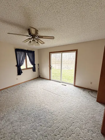 1599 East 2700 North Road Clifton IL 60927