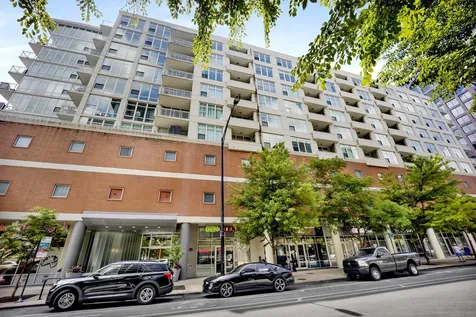 909 West Washington Boulevard Chicago IL 60607