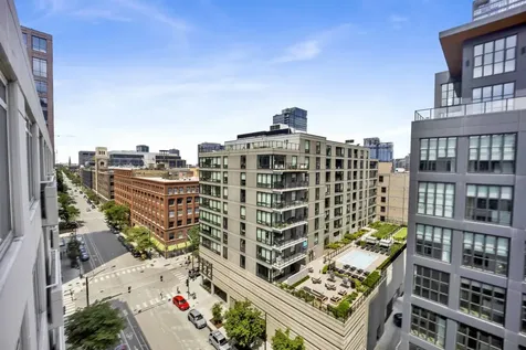 909 West Washington Boulevard Chicago IL 60607