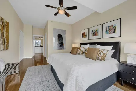 909 West Washington Boulevard Chicago IL 60607