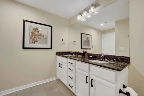 909 West Washington Boulevard Chicago IL 60607