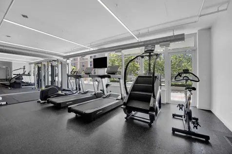 909 West Washington Boulevard Chicago IL 60607