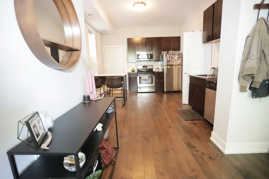 1743 West Erie Street Chicago IL 60622