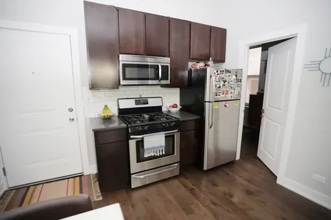 1743 West Erie Street Chicago IL 60622