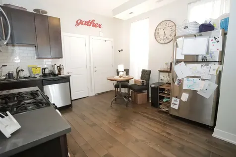 1743 West Erie Street Chicago IL 60622