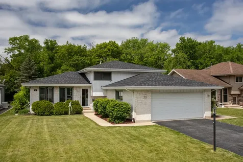 3136 Rosiclaire Court South Chicago Heights IL 60411